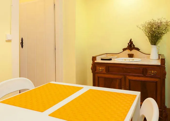 Baixa/chiado View Tagus *