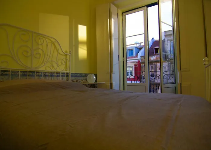 Baixa/chiado View Tagus アパート